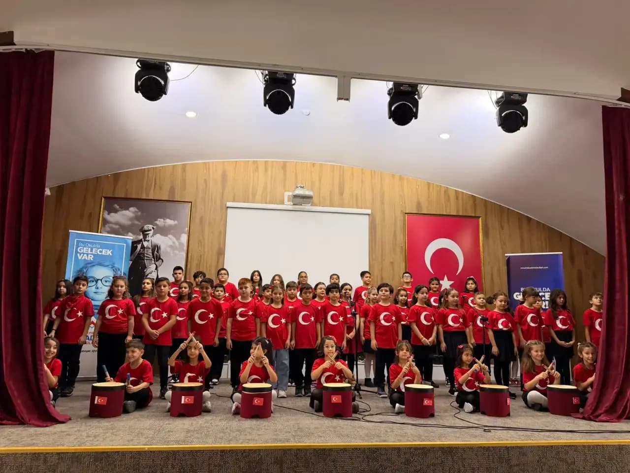 Çerkezköy Çözüm Akademi Okulları’nda Cumhuriyet Coşkusu