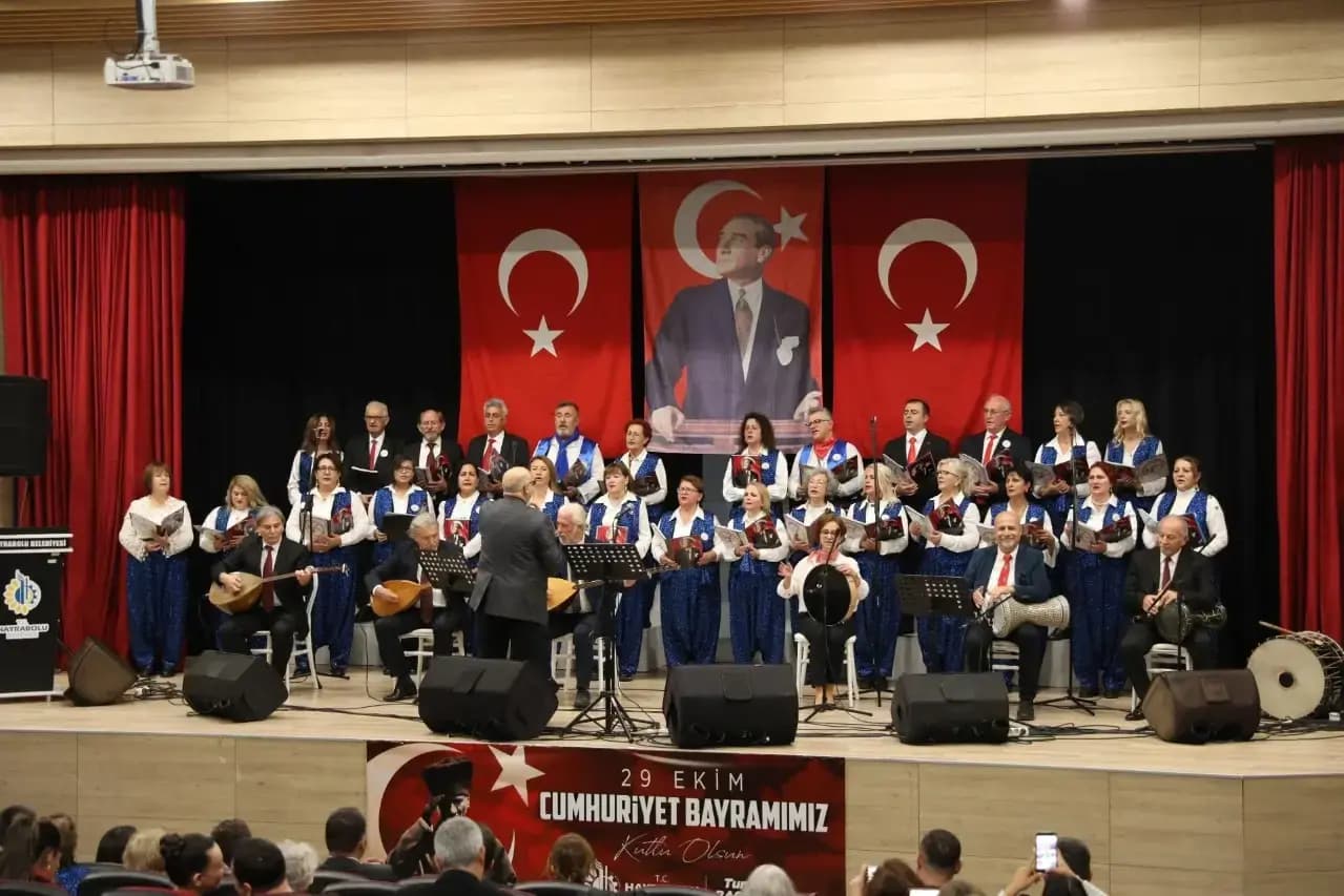 Hayrabolu'da Atatürk'ün Sevdiği Türküler Konseri Düzenlendi