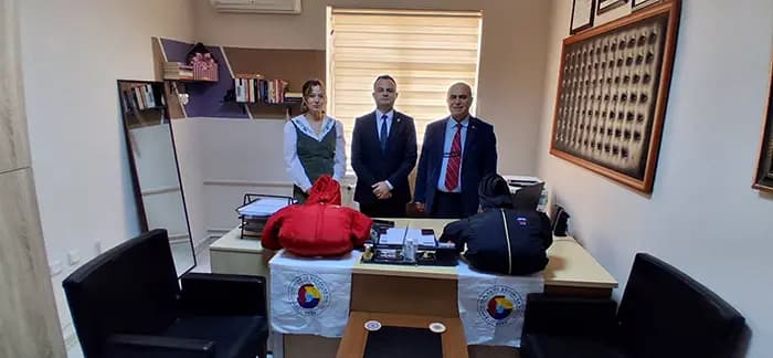 TTSO'dan İhtiyaç Sahibi 500 Öğrenciye Mont Yardımı