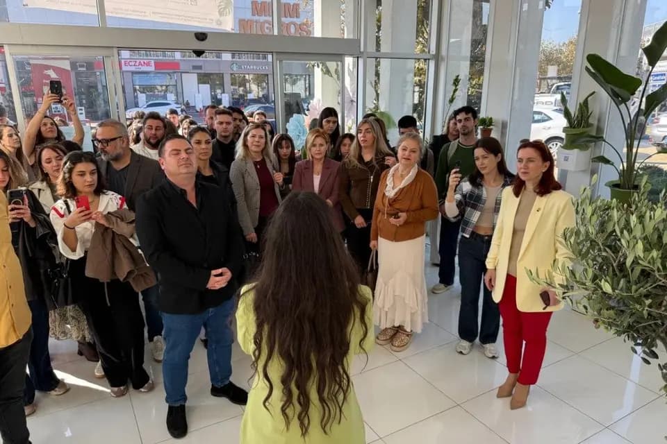 Tekirdağ'da "Bitkilerin Sesi" Sergisi Ziyarete Açıldı